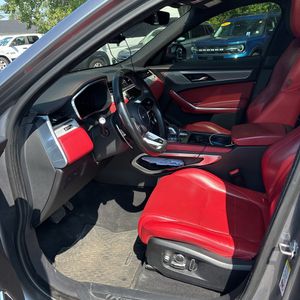 صورة مصغرة 32 لـ 2021 Jaguar F-PACE P400 R-DYNAMIC S