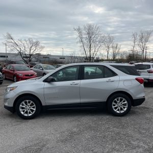 CHEVROLET EQUINOX LS - 3