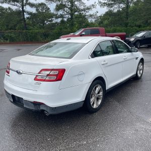 FORD TAURUS SEL - 8