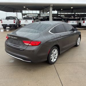 2015 Chrysler 200 LIMITED — фото 8