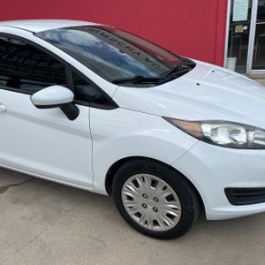 صورة مصغرة 13 لـ 2016 FORD FIESTA S