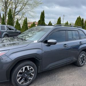 SUBARU FORESTER PREMIUM - 2