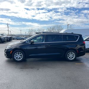 CHRYSLER PACIFICA SELECT - 3