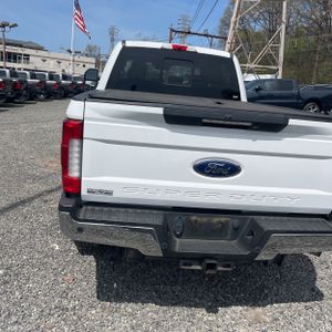 FORD F-250 SUPER DUTY LARIAT - 7