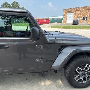 2025 JEEP WRANGLER SAHARA — миниатюра 55