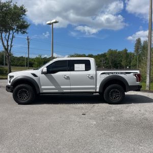 FORD F-150 RAPTOR - 3
