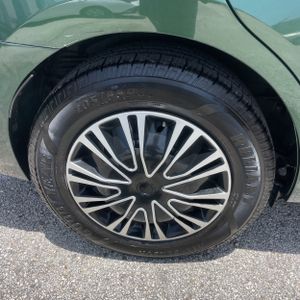 صورة مصغرة 19 لـ 2015 Toyota COROLLA LE