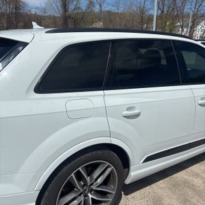 AUDI Q7 3.0T PREMIUM - 9