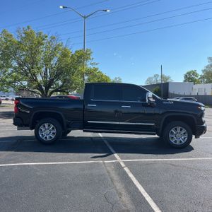 CHEVROLET SILVERADO 2500HD HIGH COUNTRY - 10