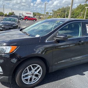 FORD EDGE SEL - 2