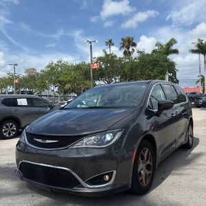 CHRYSLER PACIFICA TOURING PLUS - 1