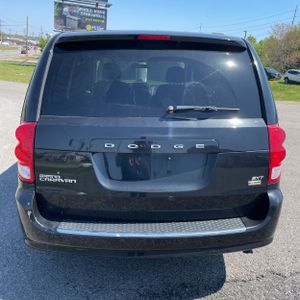 DODGE GRAND CARAVAN SXT - 7