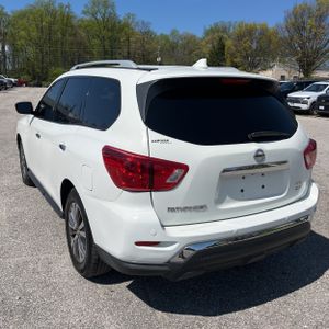 NISSAN PATHFINDER SV - 5