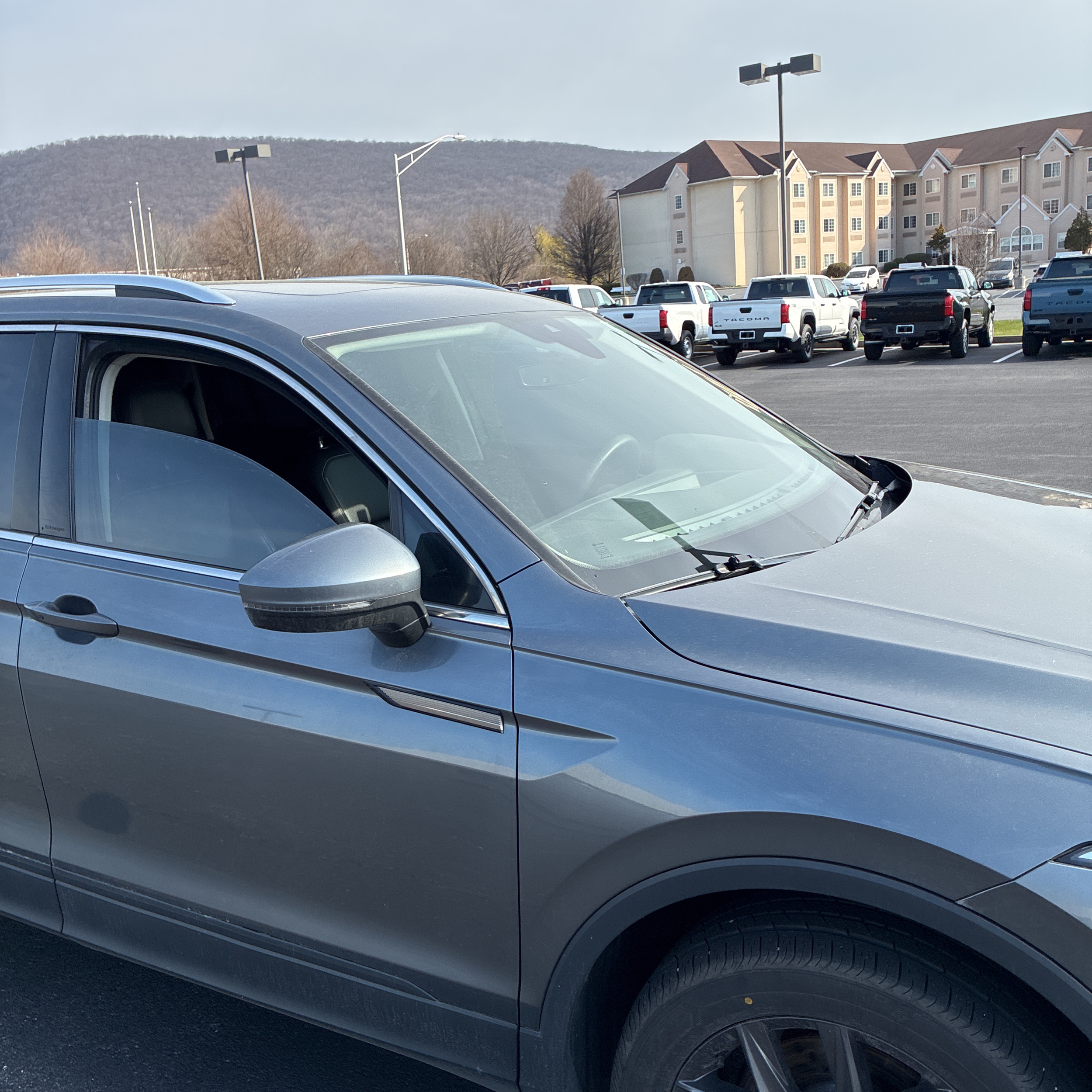 2022 Volkswagen Tiguan SE 4Motion photo 87