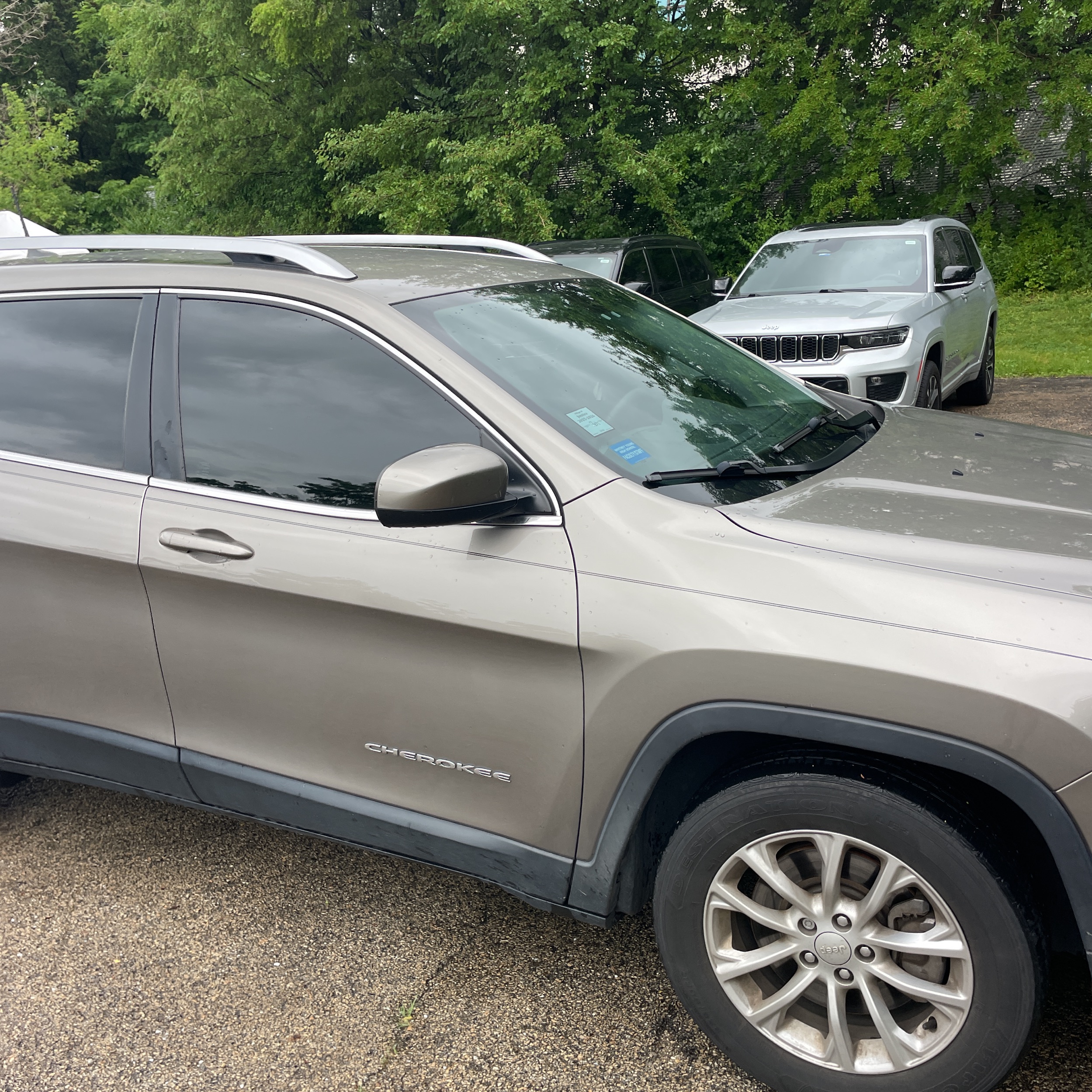 2019 Jeep Cherokee Latitude photo 75