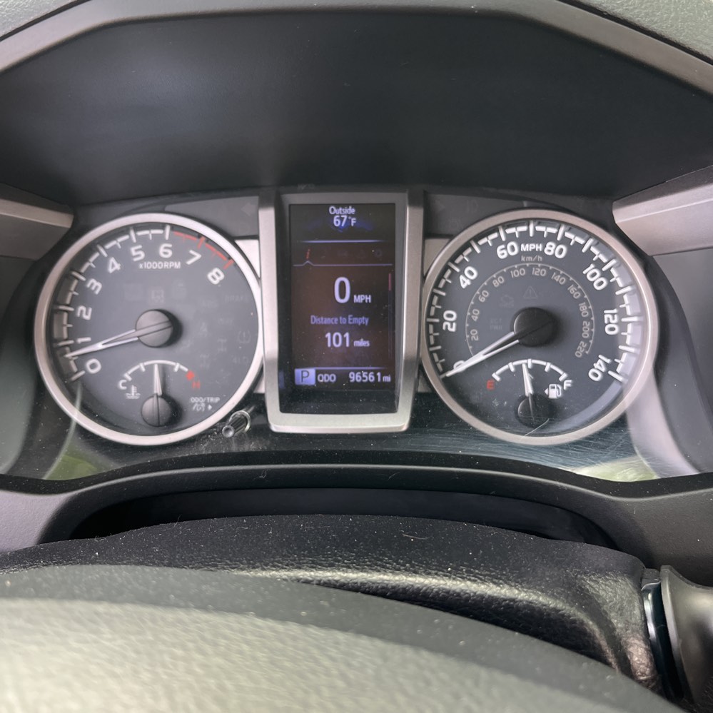 2018 Toyota Tacoma SR5 V6 photo 98