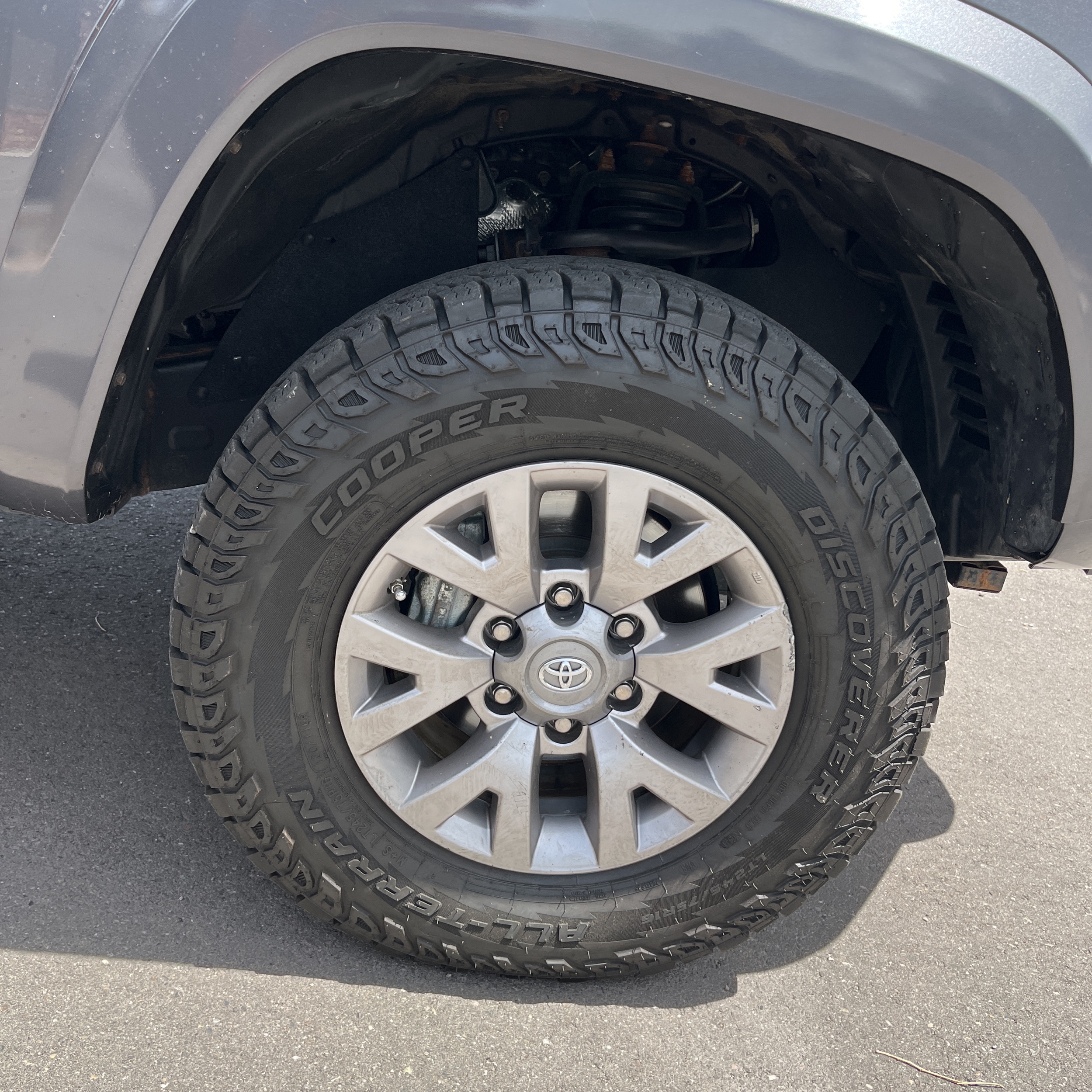 2018 Toyota Tacoma SR5 V6 photo 79