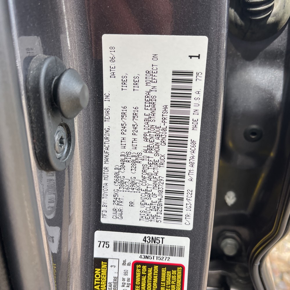 2018 Toyota Tacoma SR5 V6 photo 111