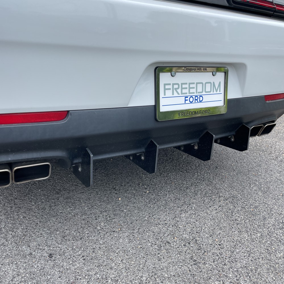 2018 Dodge Challenger R/T photo 150