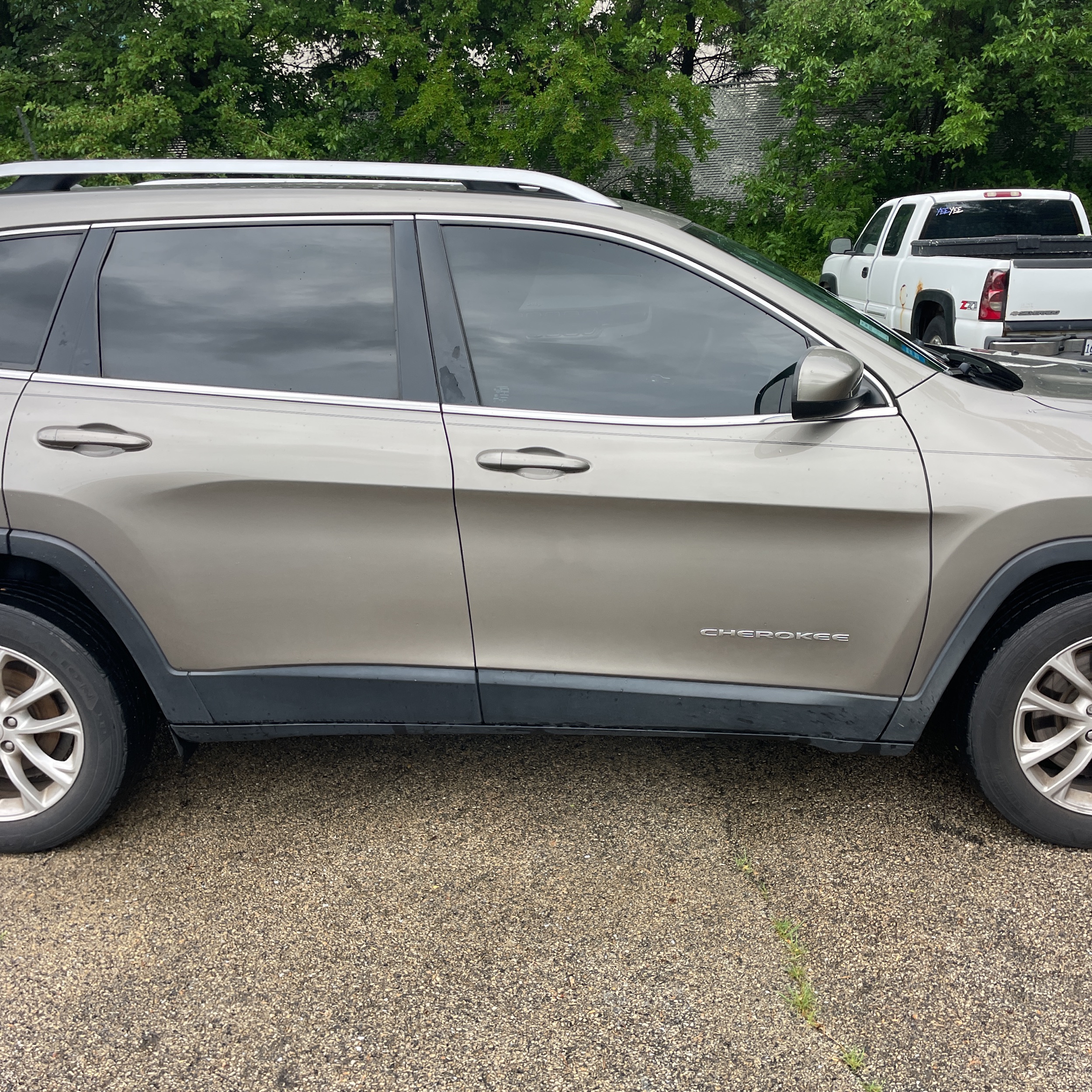 2019 Jeep Cherokee Latitude photo 73