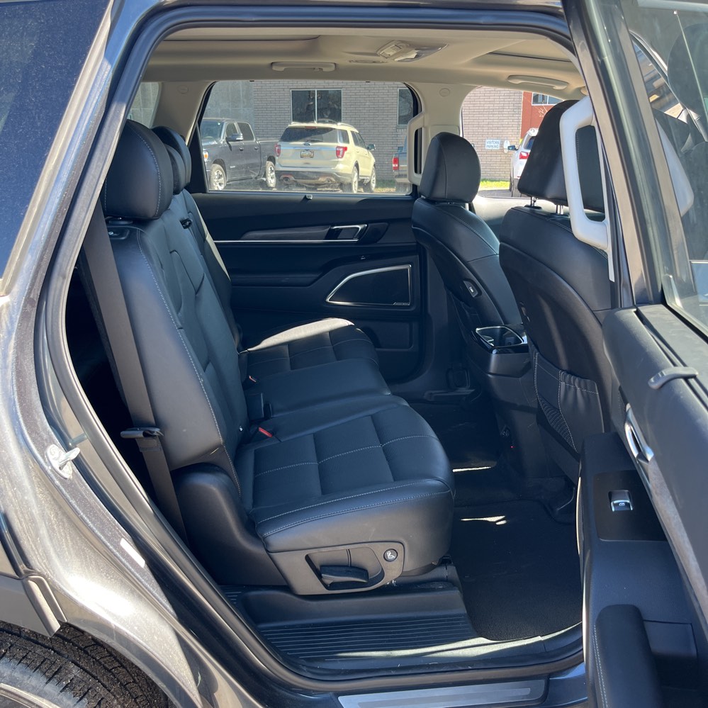 2022 Kia Telluride SX photo 98