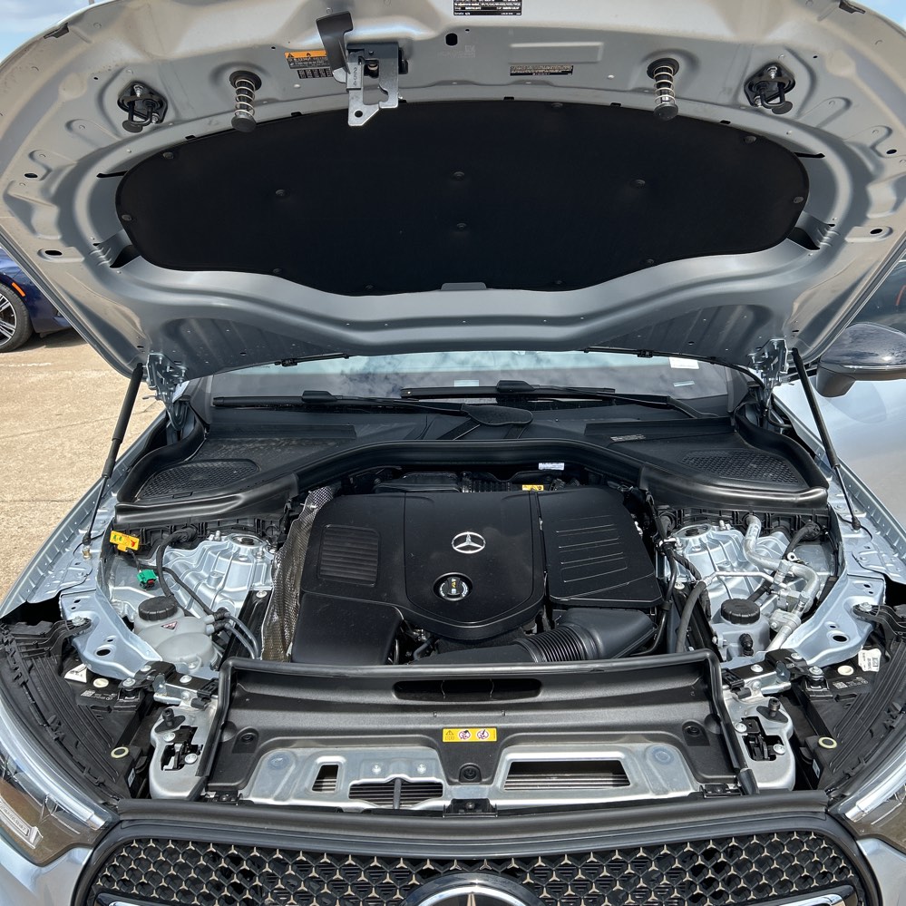 2025 Mercedes-Benz GLC 350e 4MATIC photo 97