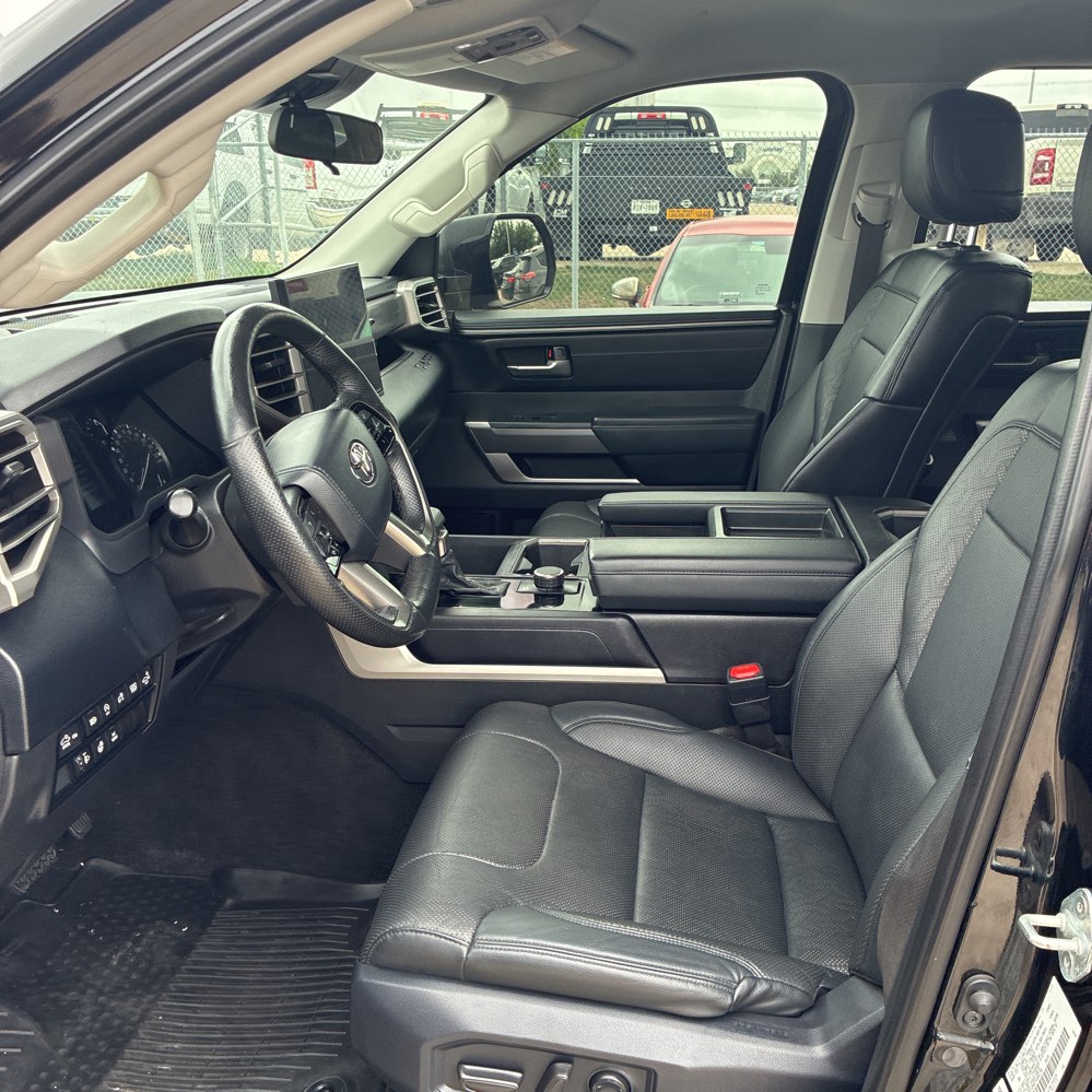 2022 Toyota Tundra SR5 photo 100