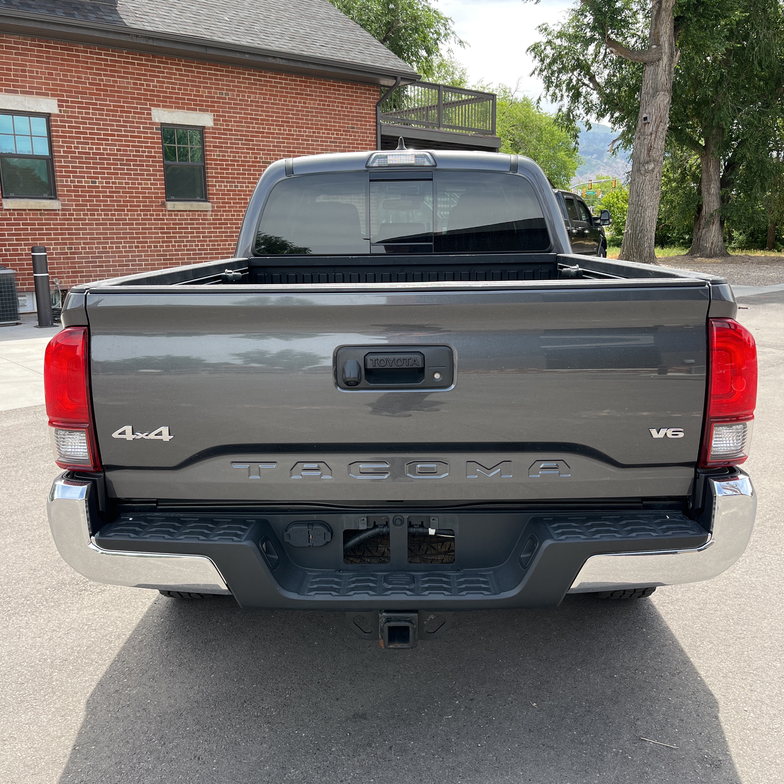 2018 Toyota Tacoma SR5 V6 photo 66