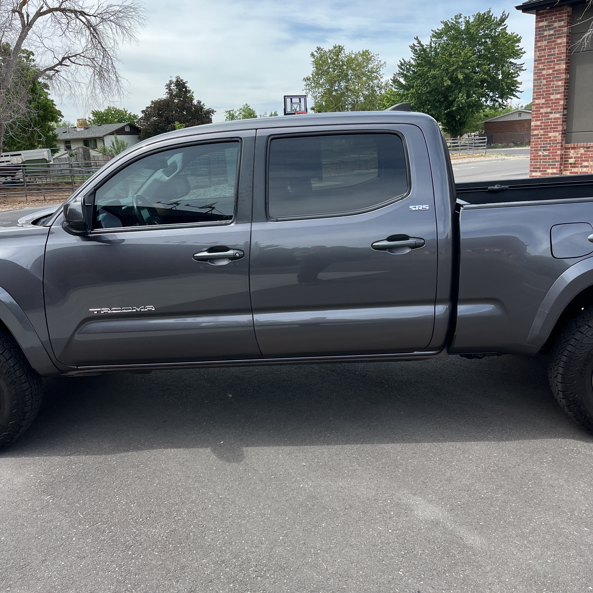 2018 Toyota Tacoma SR5 V6 photo 63