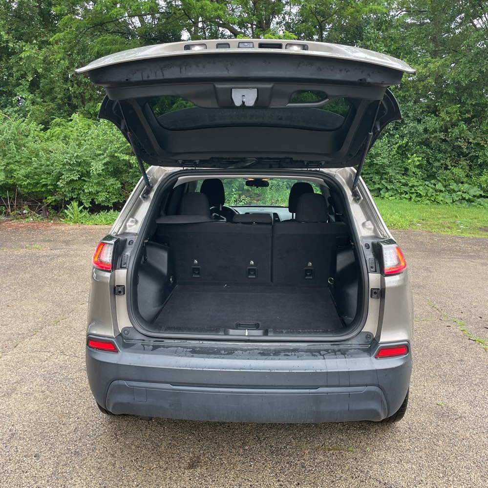 2019 Jeep Cherokee Latitude photo 104