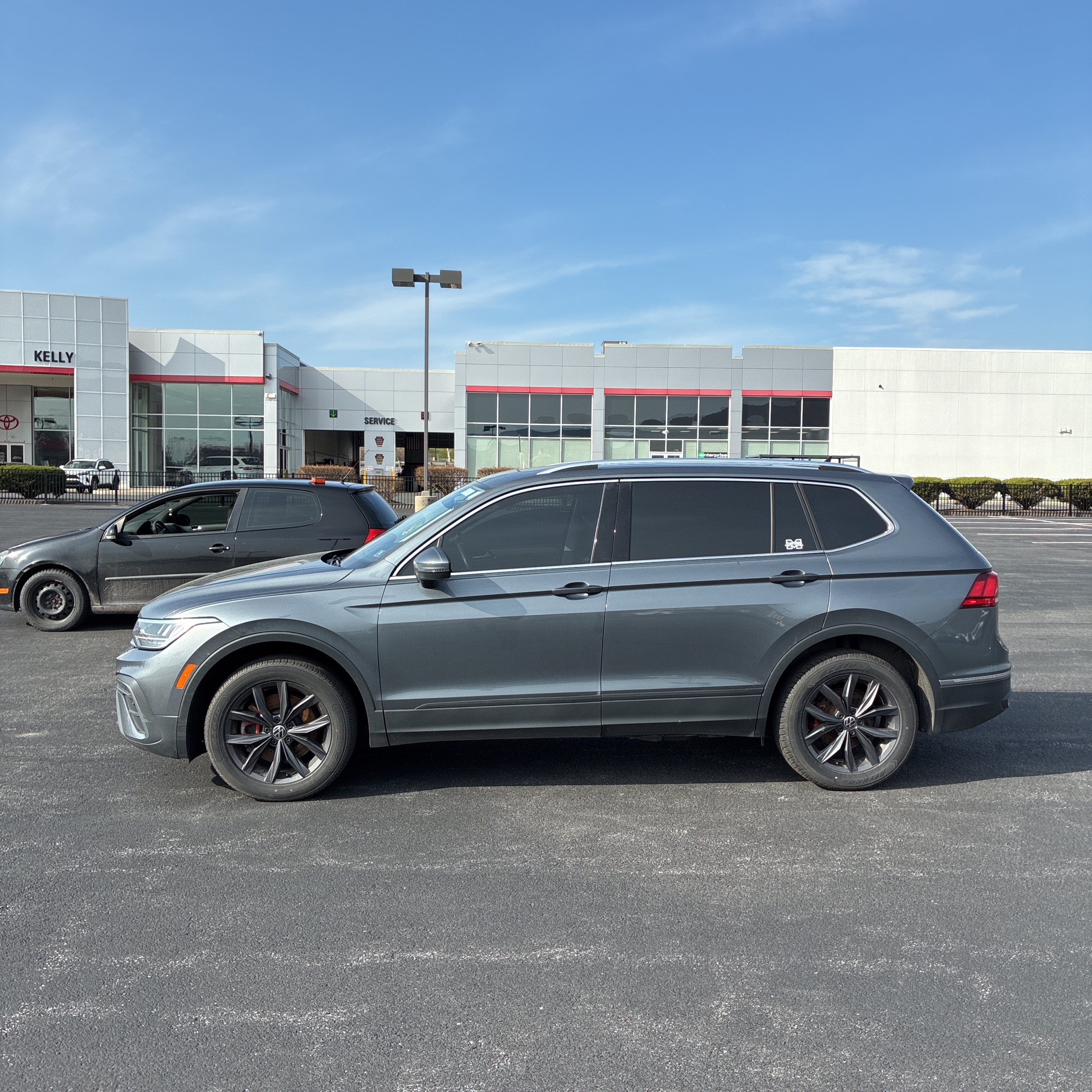 2022 Volkswagen Tiguan SE 4Motion photo 77