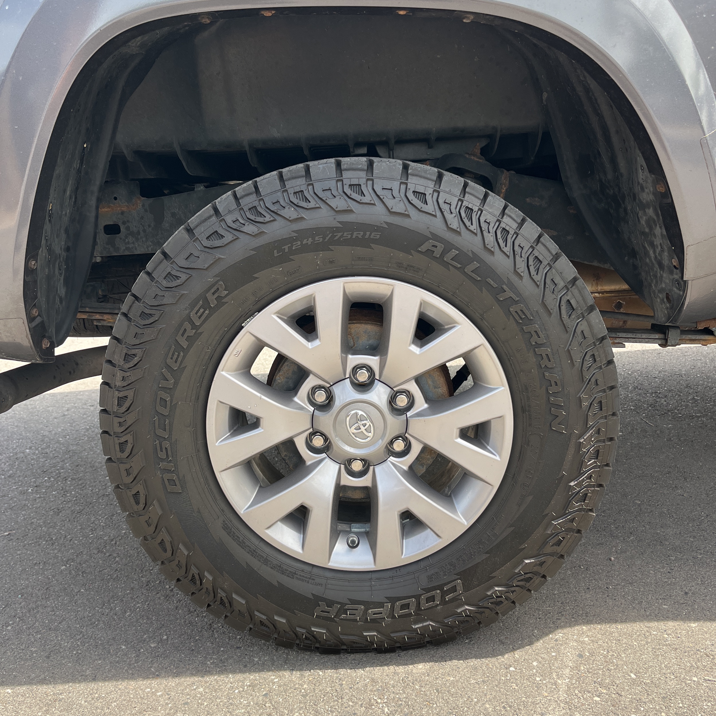 2018 Toyota Tacoma SR5 V6 photo 78