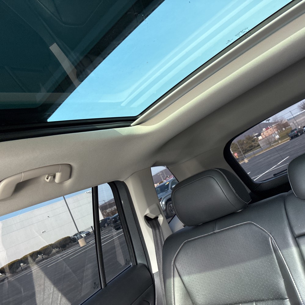 2022 Volkswagen Tiguan SE 4Motion photo 115