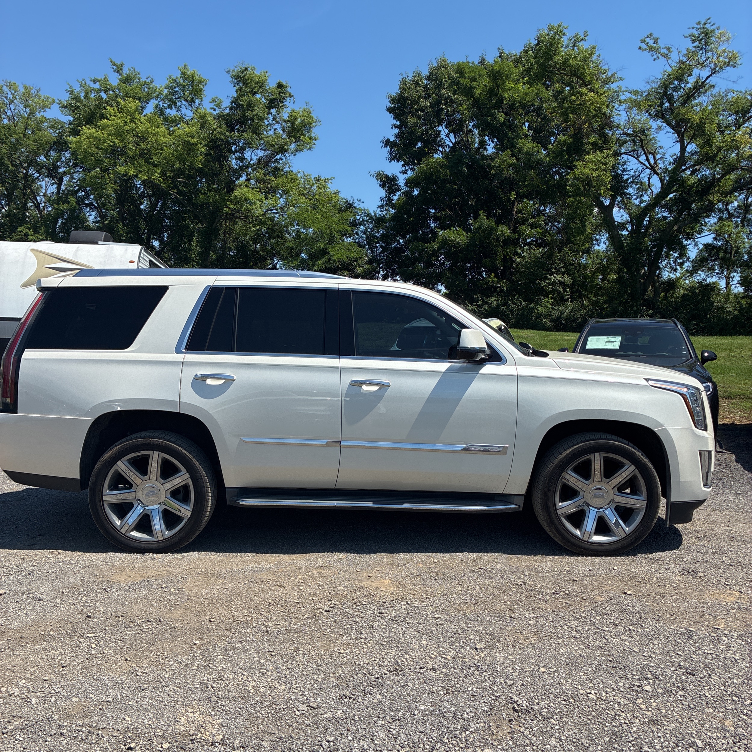 2015 Cadillac Escalade Luxury photo 81