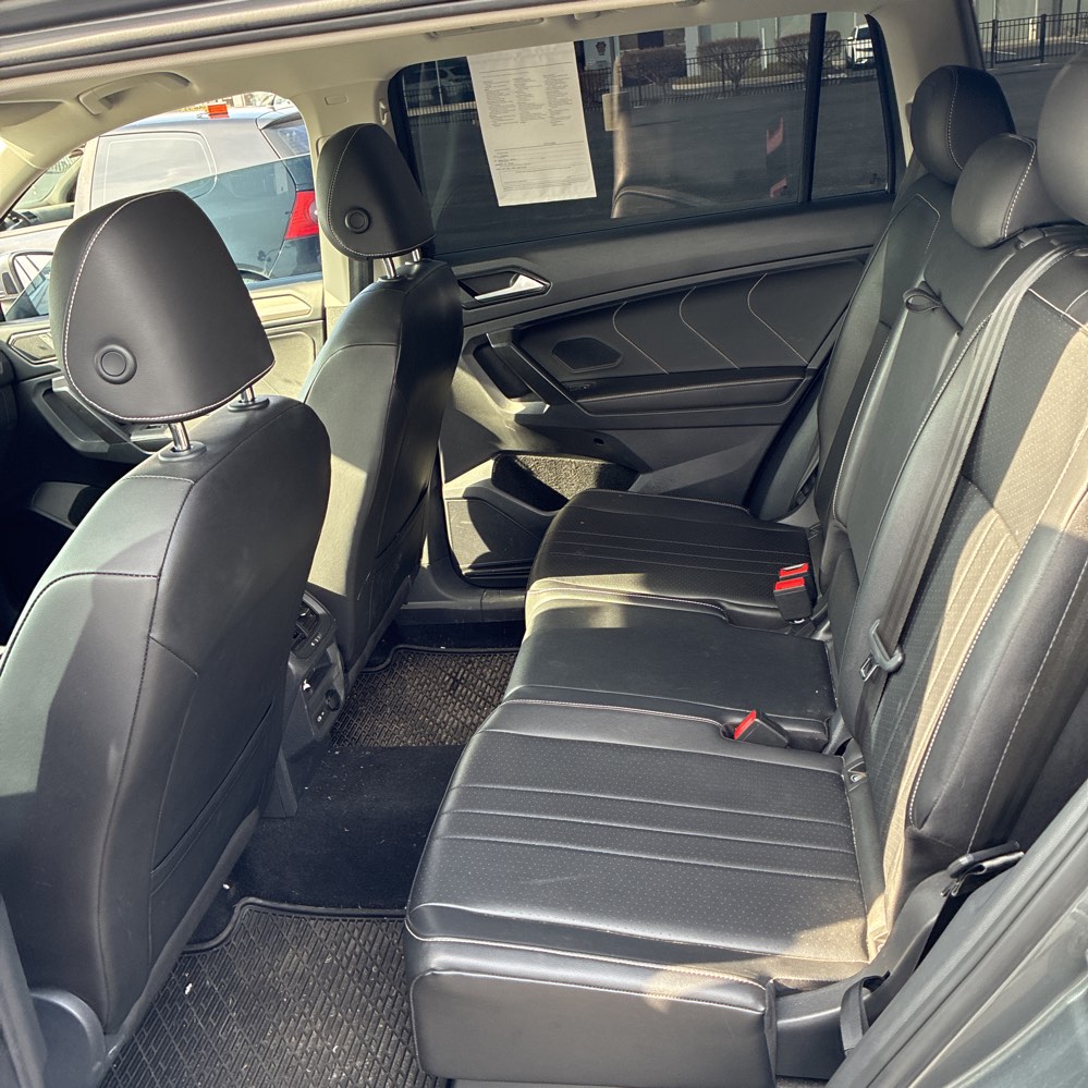 2022 Volkswagen Tiguan SE 4Motion photo 108