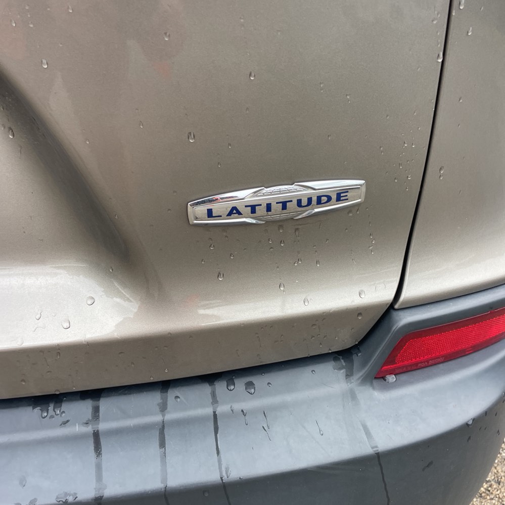 2019 Jeep Cherokee Latitude photo 85